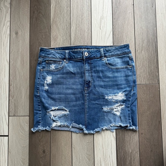 American Eagle Outfitters Distressed Blue Denim Skirt | Size: 16 | - Picture 1 of 4